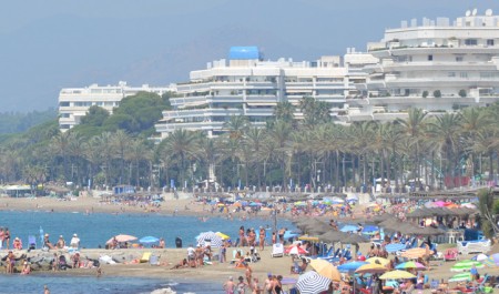 Marbella alcanza otra temperatura máxima con cerca de 36 grados