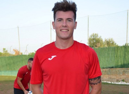 El San Pedro refuerza su defensa con el joven central Fran Guirado