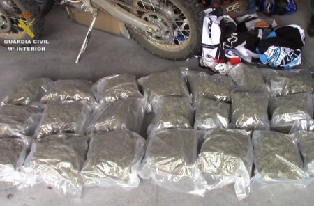 La Guardia Civil incauta 100 kilos de marihuana a los Ángeles del Infierno