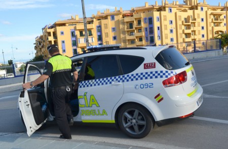 Detenido en San Pedro tras pegar a su mujer y huir con el hijo de ambos