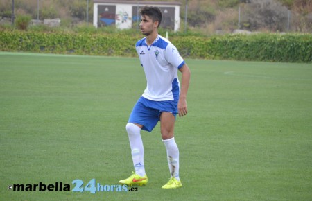 Álex Portillo abandona el Marbella FC por motivos personales
