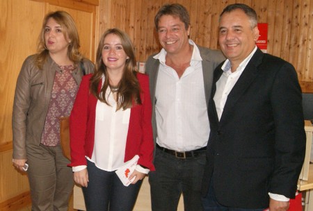 El PSOE dice que la Junta protege a las personas mayores frente a Rajoy