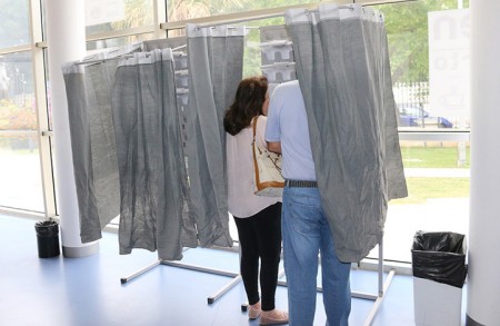 La participación crece 3 puntos a las 18:00 en Marbella respecto a 2011