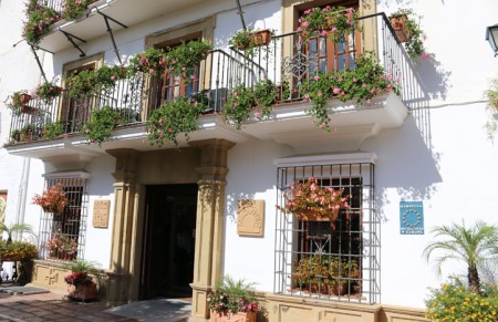 La Junta destina 105.000 euros para ayudas a la dependencia en Marbella