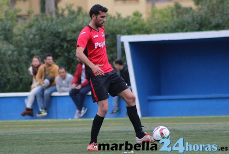 El rojinegro Chechu, el defensa goleador con alma de delantero
