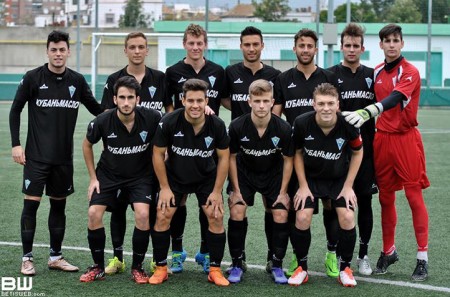 El juvenil del Betis acaba con un combativo Marbella (2-0)