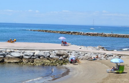 Hoteles de Marbella quieren aportar dinero para estabilizar las playas