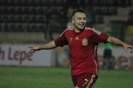 Javi Ontiveros buscará con España sub-19 entrar en el Europeo