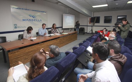 Los vecinos realizan aportaciones a la Ordenanza de Transparencia