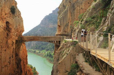 La Diputación privatiza el Caminito del Rey por 409.000 euros al año