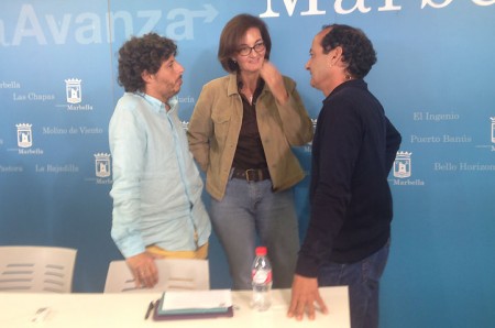 Podemos critica la doble moral del PP con los directores generales