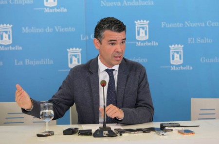 Bernal dice que las sociedades de Olcina son legales y están declaradas