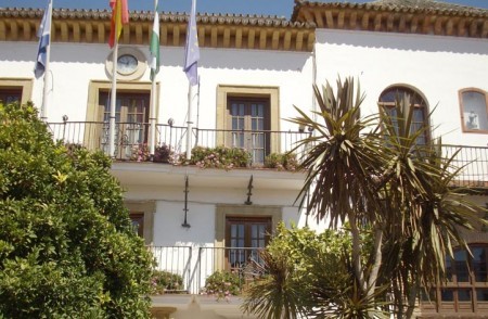 El Ayuntamiento de Marbella pagará este mes el resto de la extra de 2012