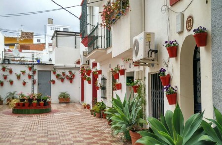 San Pedro Alcántara recupera la estética andaluza en calles céntricas