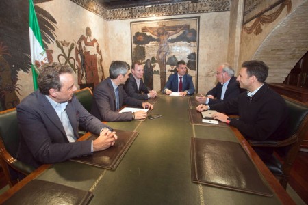 Alcaldes socialistas, preocupados por el suministro de agua en verano