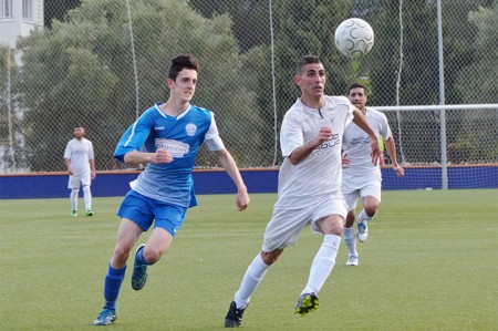 Contundente victoria del Atlético Marbella ante el Villanueva del Rosario (5-1)