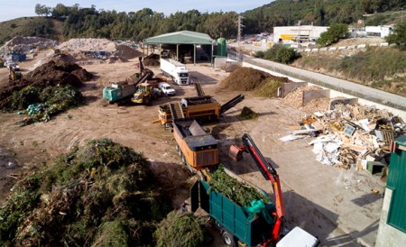 La empresa cierra unilateralmente la planta de reciclaje de Marbella