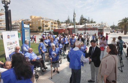 Marbella colabora en la marcha solidaria para recordar el Alzheimer
