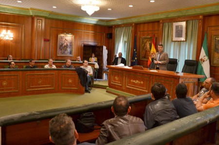 El Ayuntamiento refuerza con 28 personas la recogida de basura