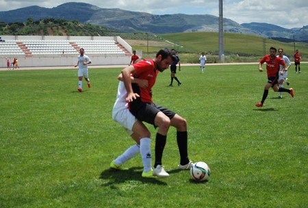 El San Pedro despide la temporada con derrota ante el CD Ronda (4-3)
