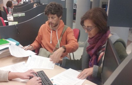 Podemos pide al menos dos consultas a la ciudadanía al año