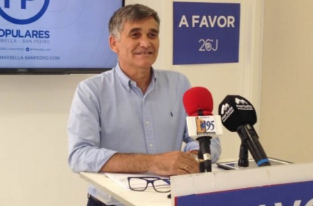 El PP pone un suspenso al gobierno tripartito en la realización de obras