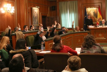 Podemos y PP logran retrasar el pleno sobre el estado del municipio