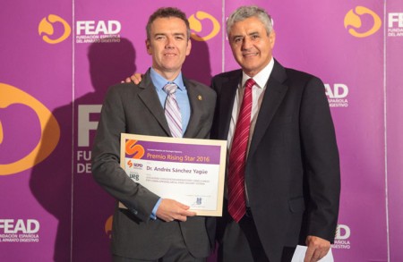 El doctor marbellí Sánchez Yagüe, premiado como promesa de la medicina digestiva