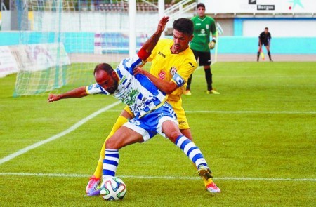 El marbellí Adri jugará en un equipo de Tercera División en Burgos