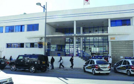 Diez detenidos en Marbella por falsificar tarjetas de residencia