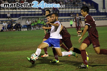 El Marbella FC solo conoce la victoria ante el Córdoba B