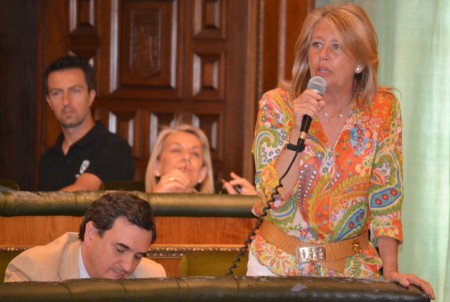 Ángeles Muñoz se hace la víctima y niega que se falsificara el PGOU