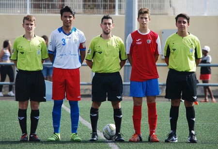 Los Compadres cadete consigue un valioso punto en Roquetas (0-0)