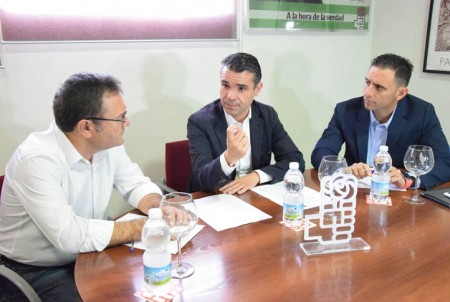 El PSOE pide al Gobierno que modifique el techo de gasto para municipios saneados