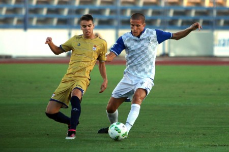 El medio del Marbella FC, Lolo González, pasará este miércoles por el quirófano