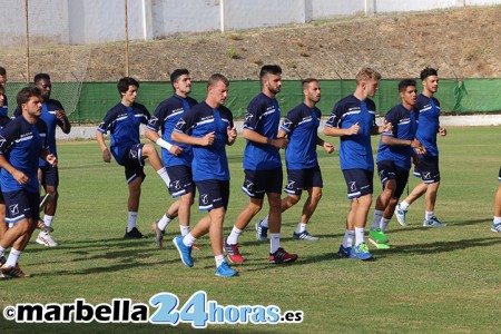 El Marbella FC realizará una mini-concentración en Antequera