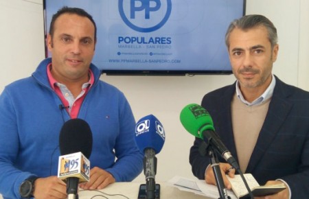 El PP insiste en criticar el "poco talante democrático" del tripartito