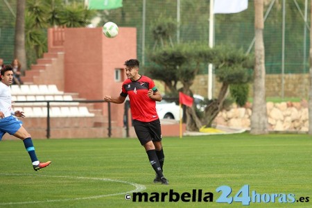 El central Álex Rodríguez consigue los tres puntos del Trofeo M24horas
