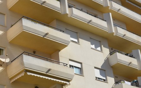 El Ayuntamiento ayudará a afectados por las cláusulas suelo en Marbella