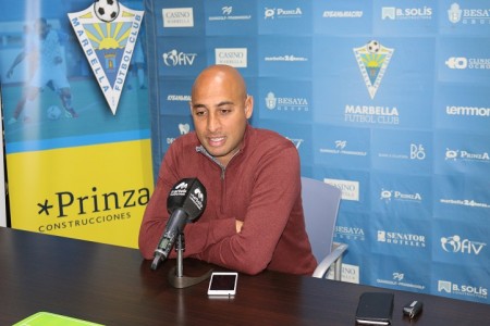 Nafti: "La plantilla está cerrada salvo alguna opción en el último minuto"