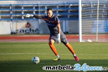 El Marbella busca a contrarreloj un portero para suplir a Guille Lara