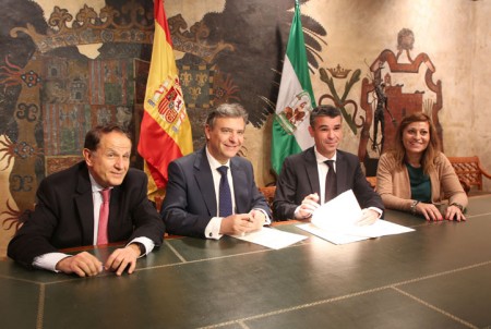 Marbella y Endesa acuerdan evitar cortes por pobreza energética