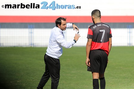 Boris: "Contra el Vélez será un partido bonito, de rivalidad en el campo"