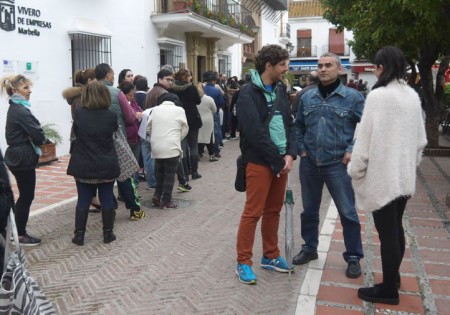 Podemos dice que con las bolsas de trabajo se garantiza la igualdad