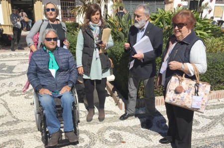 El movimiento "La Plaza es nuestra" quiere el empedrado totalmente libre