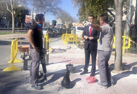 El Ayuntamiento acomete mejoras en la zona de Puya en Marbella