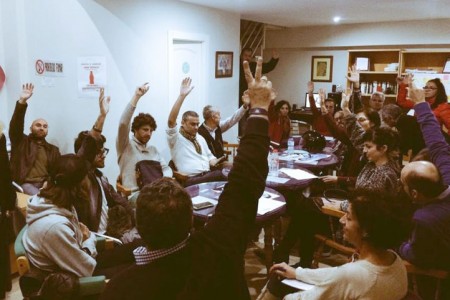 Podemos ratifica en asamblea el apoyo a los presupuestos para 2017