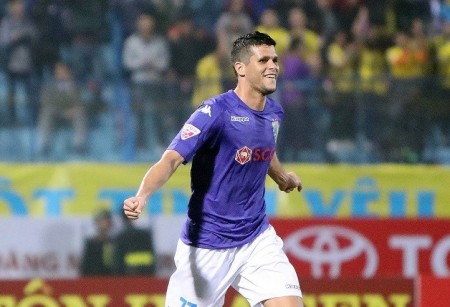 El Hanoi de Silva es líder en Vietnam y el Fuenlabrada de Velasco golea al líder