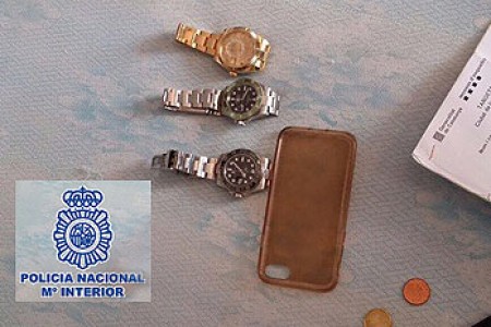 Cinco detenidos por robos de relojes de lujo a turistas en Puerto Banús