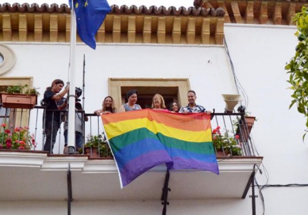 Marbella repartirá en los institutos una guía sobre bullying homofóbico